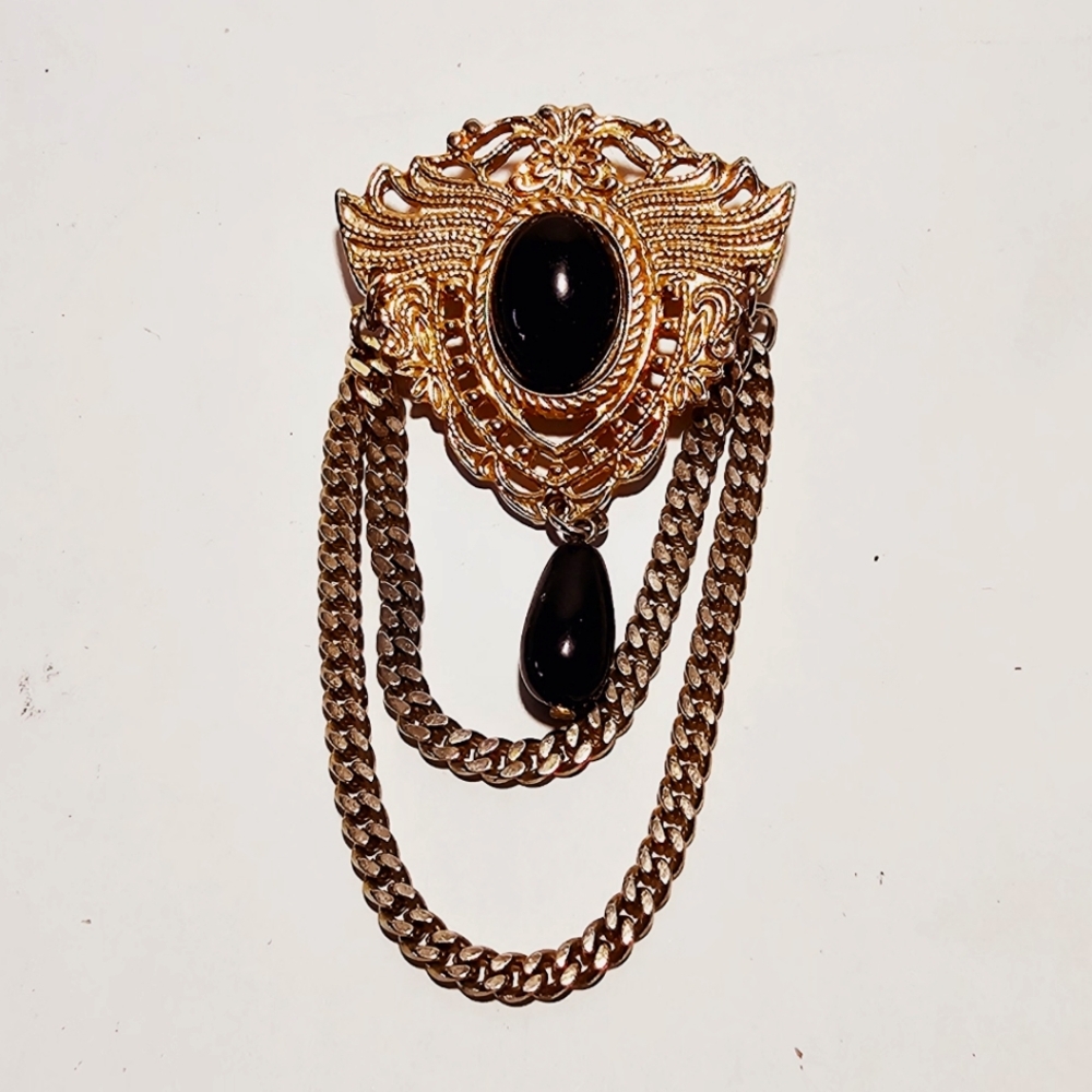 Victorian Style Brooch